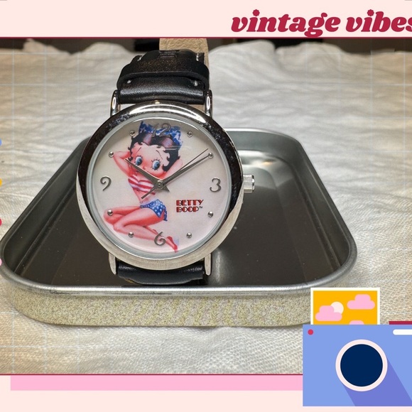 Vintage Avon Betty Boop Glamorous Watch Collectible 2004 - Picture 1 of 8